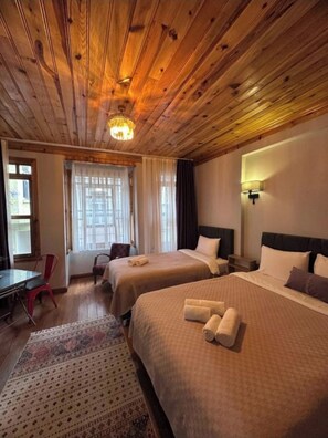 1 bedroom, in-room safe, iron/ironing board, free WiFi