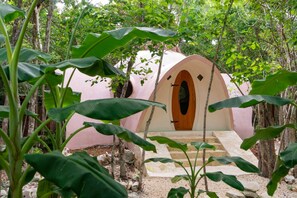 Front of property - Room in Lodge - Unique Jungle Dome 2 Queen Beds (Tulum)