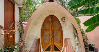 Room-unique Jungle Dome Ik