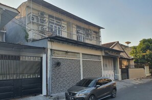 Fachada del alojamiento