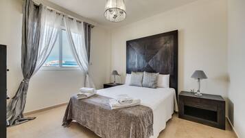 3 Schlafzimmer, Bügeleisen/Bügelbrett, kostenloses WLAN, Bettwäsche