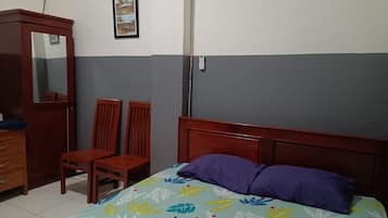 Standard Double Room | Desk, laptop workspace, free WiFi, bed sheets