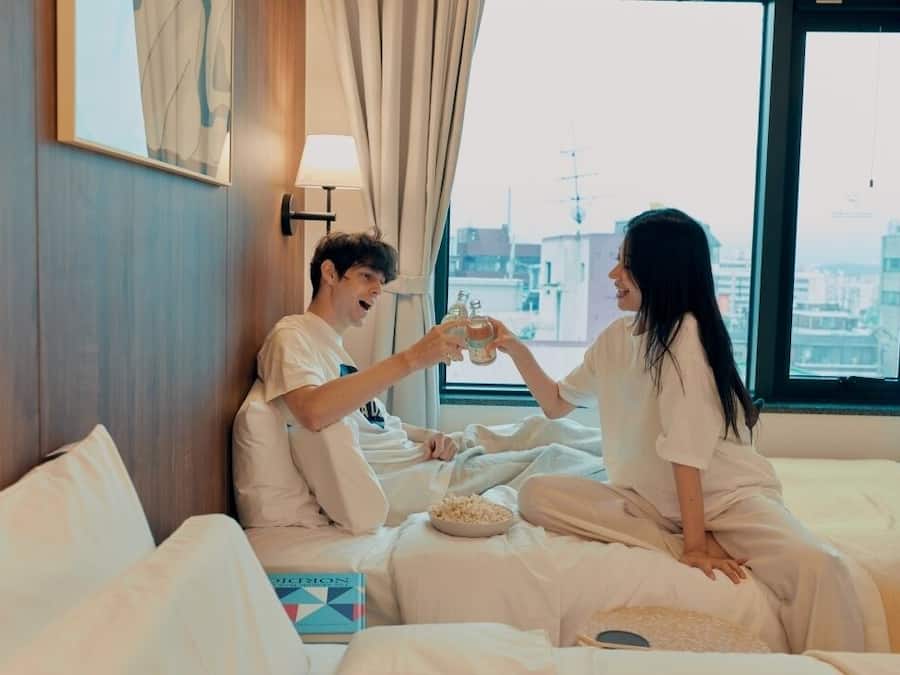 Collection T | Ropa de cama de alta calidad, cortinas blackout y insonorización