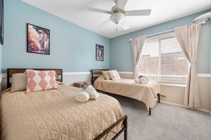 3 bedrooms, iron/ironing board, free WiFi, bed sheets