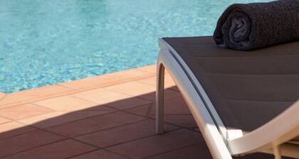 Villa Pacini - just 1,8 km outside Lucca Wall - Pool