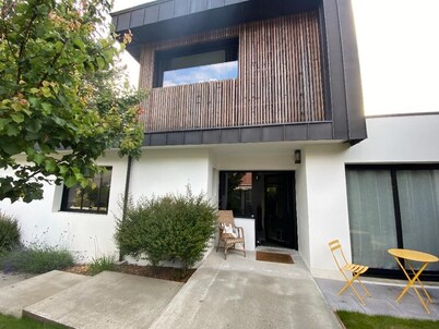 Maison D'architecte Décorée Avec Soin. Au Calme et Bien Équipée
