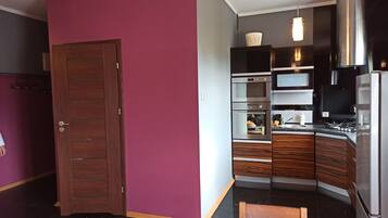 Basic-Apartment | 1 Schlafzimmer, kostenloses WLAN, Bettwäsche