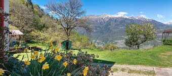 Vacation Home 'Natura e Relax' with Mountain View, Private Garden, BBQ & Wi-Fi