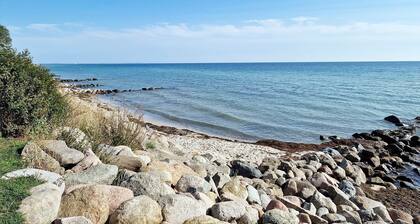 Willkommen im Haus Hamburg 106 - direkt an der Wasserkante!