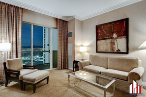 TV, offices - MGM Signature-31-702 1Bedroom 2Bath Balcony Suite (Las Vegas)