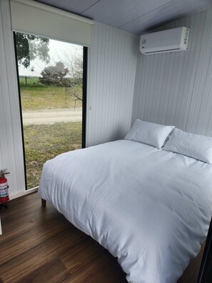 1 dormitorio y ropa de cama