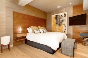 3 bedrooms, iron/ironing board, WiFi, bed sheets - Clifton YOLO Spaces - Clifton Private Beach Villa (Cape Town)