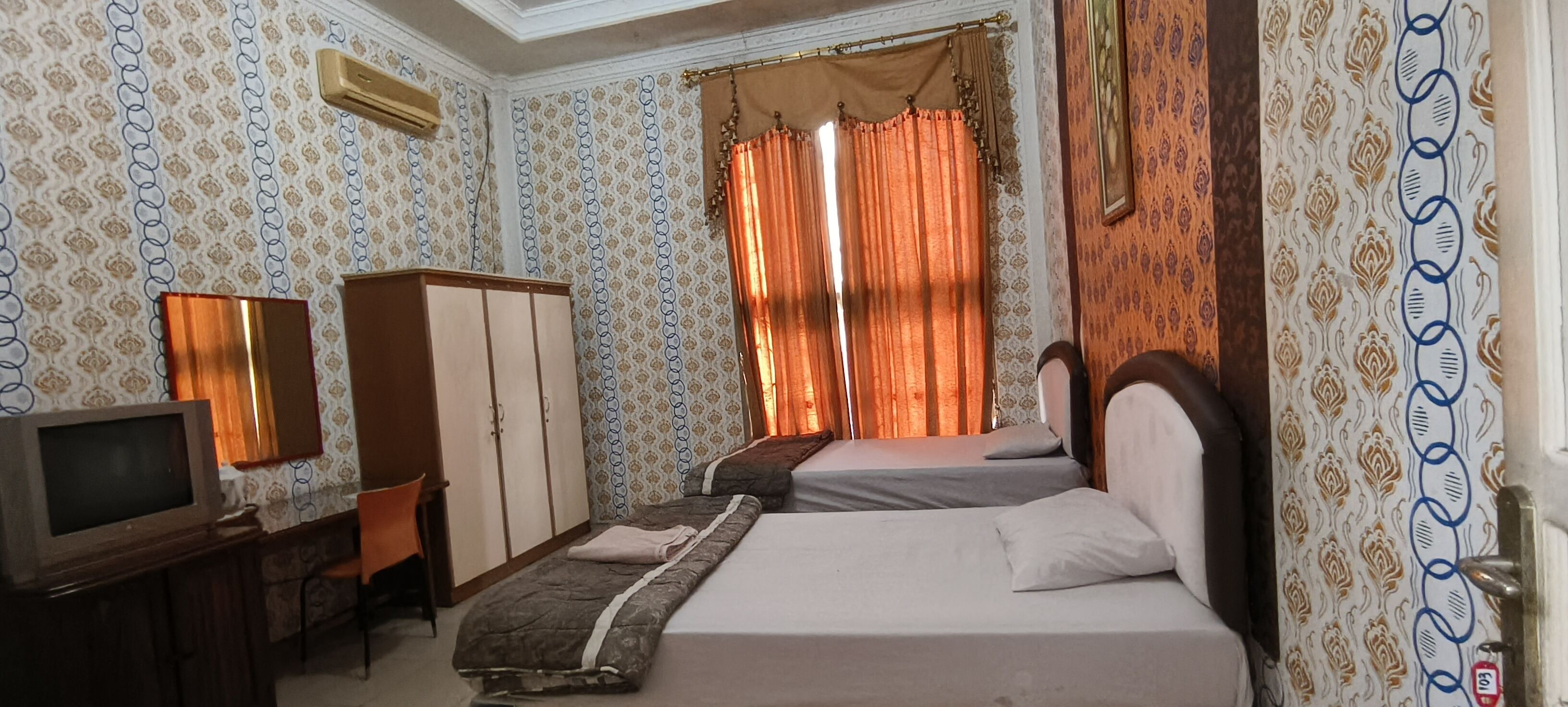 Standard Twin Room | Laptop workspace, free WiFi, bed sheets