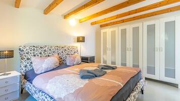 1 Schlafzimmer, Reisekinderbett, kostenloses WLAN, BettwÀsche