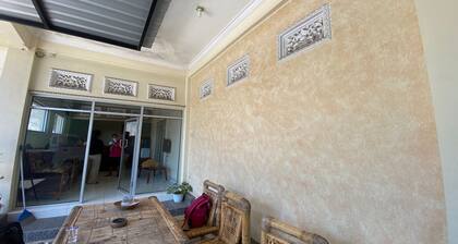 Capital O 93124 Lombok Northis Homestay