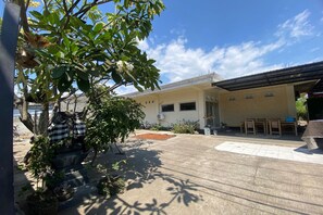Front of property - Capital O 93124 Lombok Northis Homestay (Tanjung)