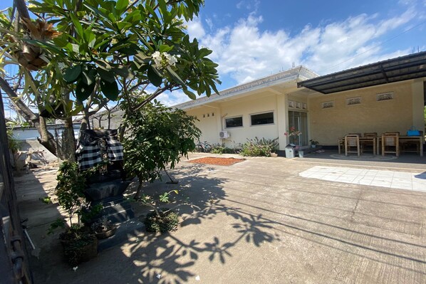 Front of property - Capital O 93124 Lombok Northis Homestay (Tanjung)