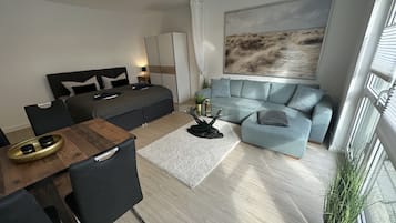 Televisie, boeken en een stereo