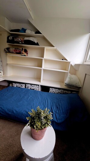 4 chambres, bureau, fer et planche Ă repasser, accĂšs au Wi-Fi (inclus)