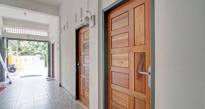 Hotel O Penginapan Budhe Sri