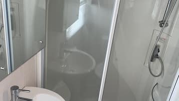 小木屋 | 浴室 | 淋浴設備、提供毛巾