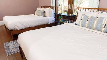 4 bedrooms, iron/ironing board, travel crib, WiFi