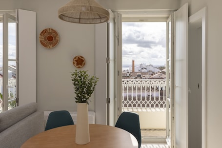 Apartment, 1 Bedroom, Terrace (4 People) | Living area | 45-inch flat-screen TV with cable channels