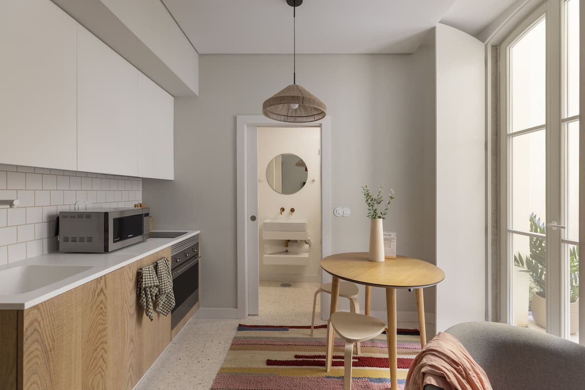Apartment, 1 Bedroom, Interior Terrace (2 People) | Eget kjøkken | Espressomaskin, kjøleskap, mikrobølgeovn og kokeplater