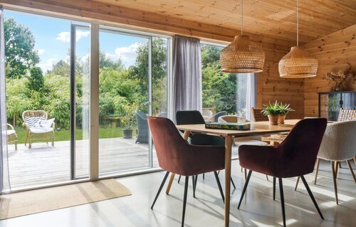 Schönes Haus in Væggerløse mit Küche