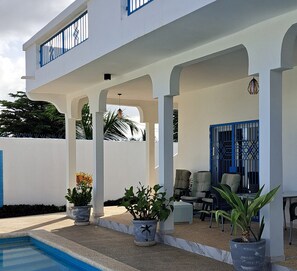 Pool - Villa Neuve, Aérée et Confortable (Nianing)