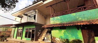 โอโย 93135 วิสมะ ไบท์ ฮิคมะฮ์