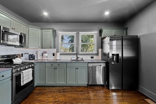 #28- *Modern Bungalow*