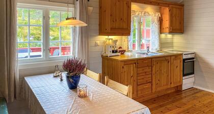 Hermosa casa en Tustna con WiFi