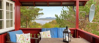 Vakkert hjem i Tustna med WiFi