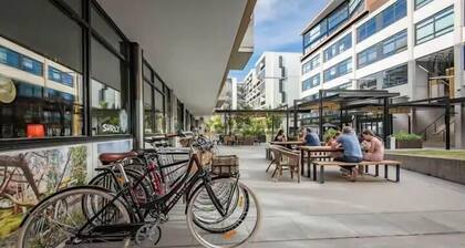 Stylish 2-Bedroom Apartment in Kingston
