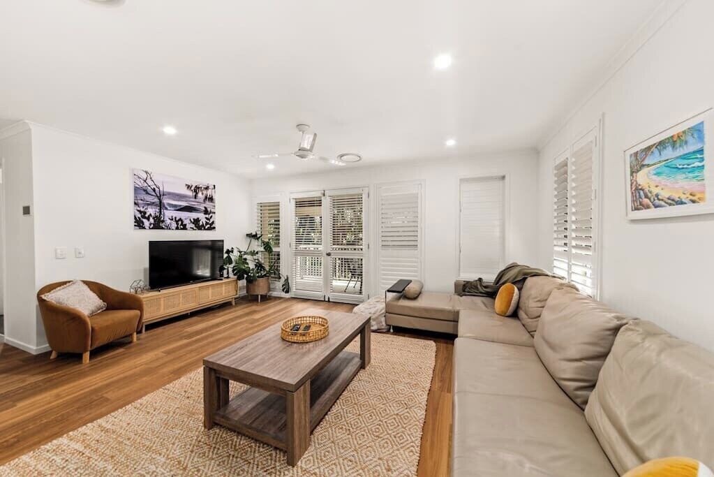 Spacious 3br Penthouse Apartment Near Noosa River - Tewantin