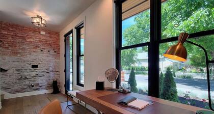Luxurious Station House Suite A