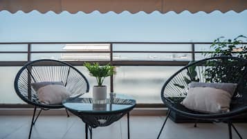 Luxury Apartment | Balcony