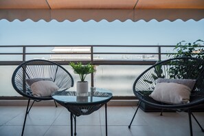 Luxury Apartment | Balcony - Modern Apartment with Acropolis view (Athens)