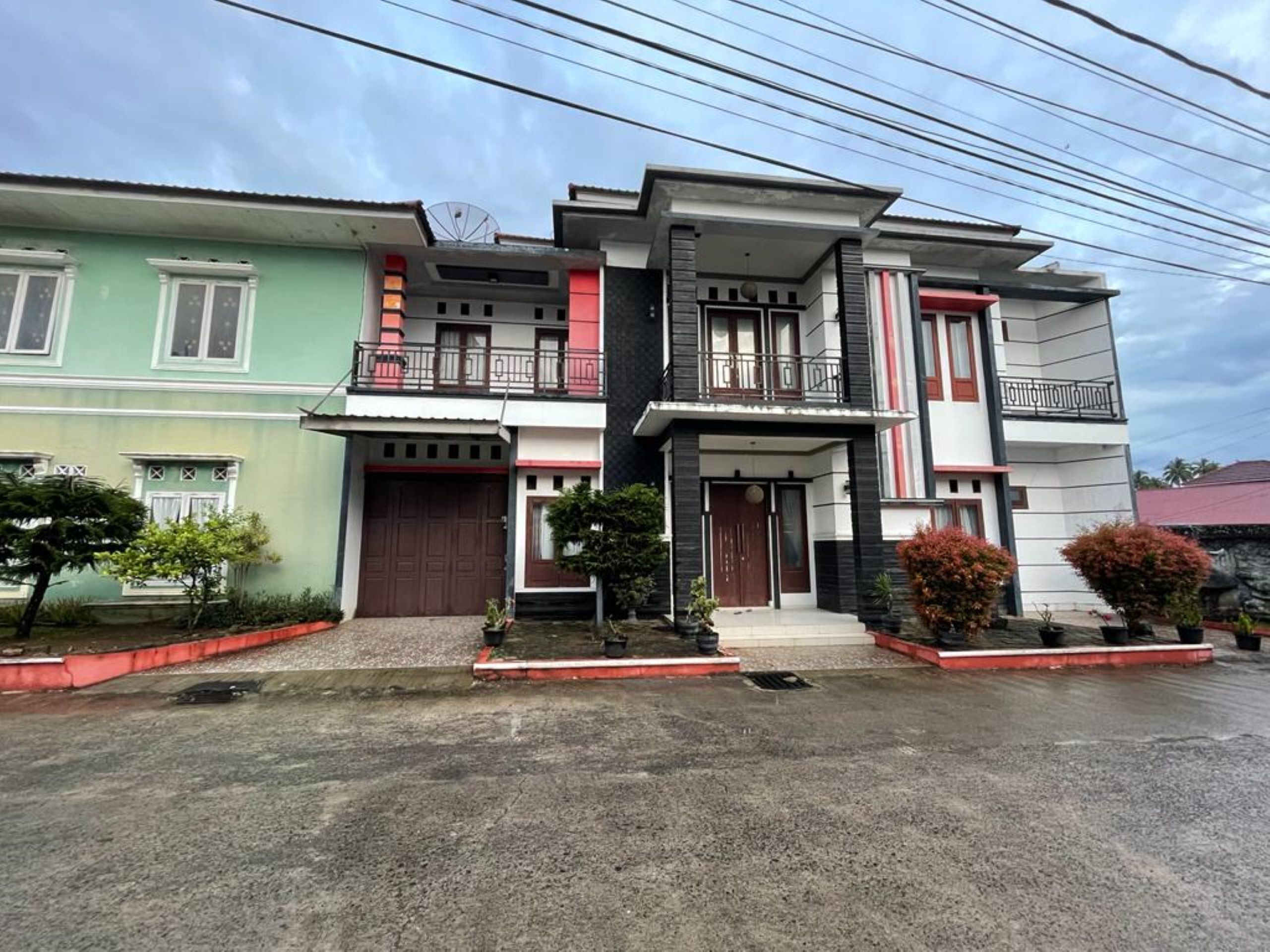 Mặt tiền nơi lưu trú