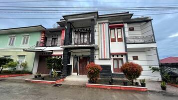 Bagian depan properti