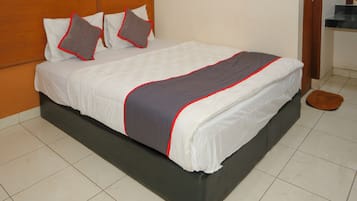 Deluxe Double Room | Premium bedding, desk, free WiFi, bed sheets