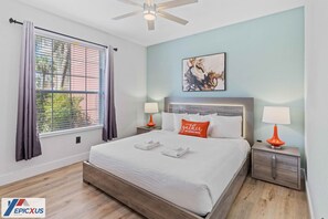4 habitaciones, tabla de planchar con plancha, cuna de viaje y wifi 
