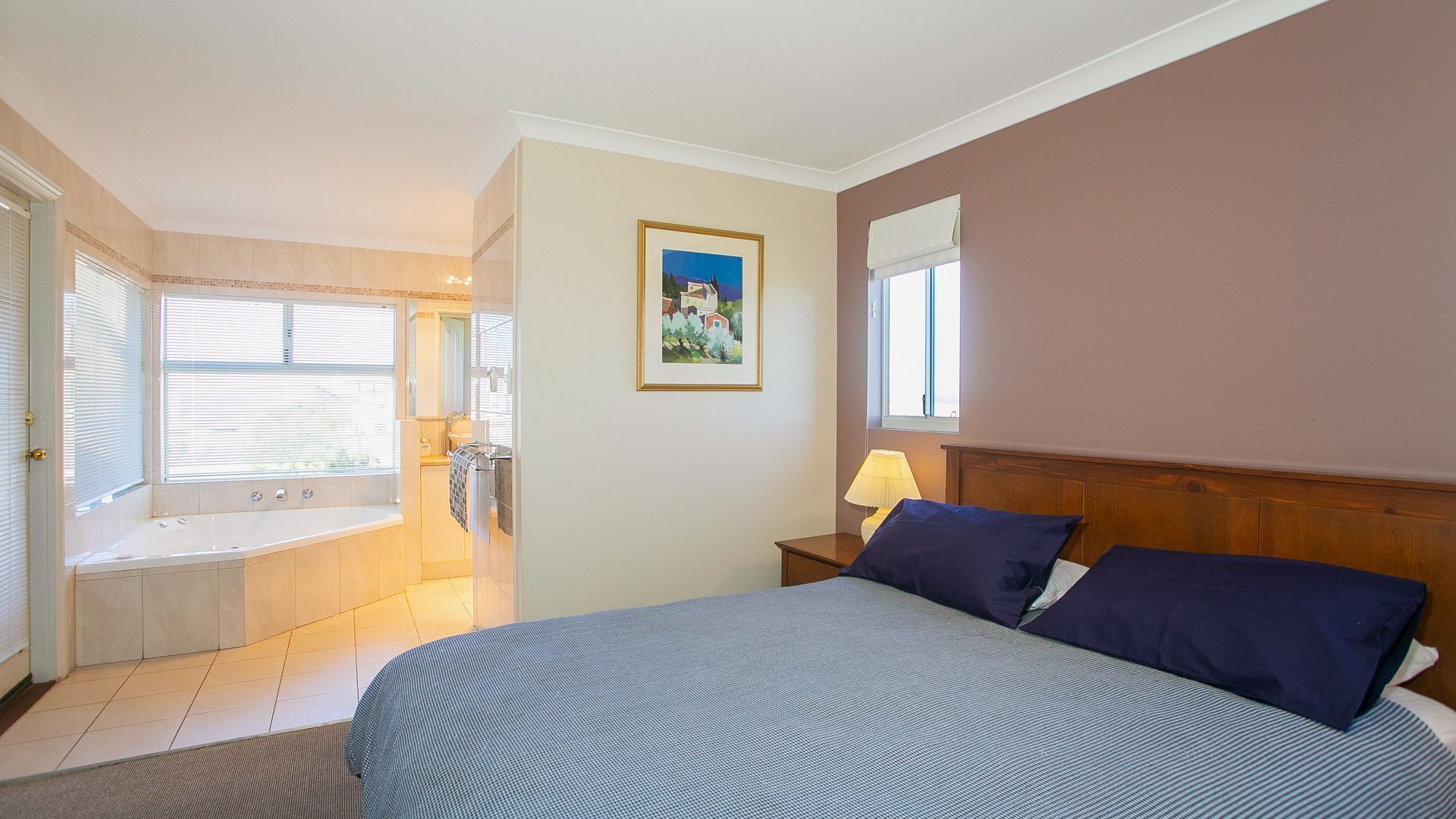 5 bedrooms, travel cot, free WiFi, bed sheets