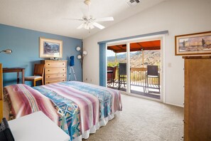 3 bedrooms, desk, iron/ironing board, free WiFi