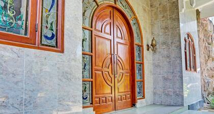 SPOT ON 93144 Homestay H. Syarif Syariah - Bandar Gresik 2