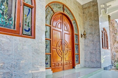 SPOT ON 93144 Homestay H. Syarif Syariah - Bandar Gresik 2