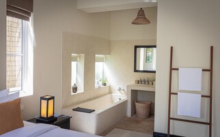 Superior Double Room | Bathroom | Separate tub and shower, hair dryer, towels, soap