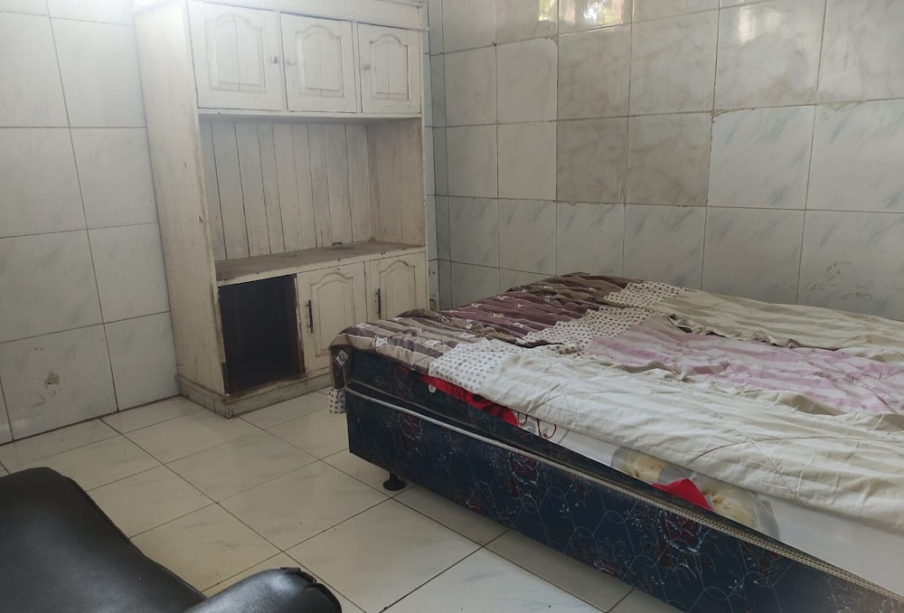 OYO 93159 Homestay Sehat