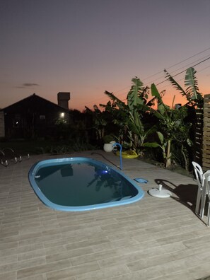 Pool - Sobrado a Beira do rio Manpituba com Piscima Quiosques com Churrasqueira (Passo de torres)